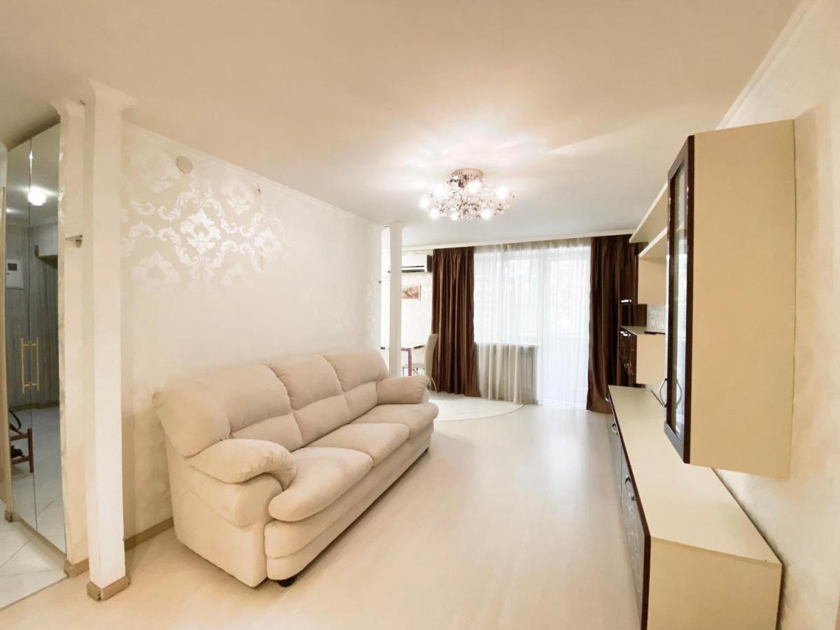 Beautiful 1-Bedroom Near Most City Center นิปโปร ภายนอก รูปภาพ